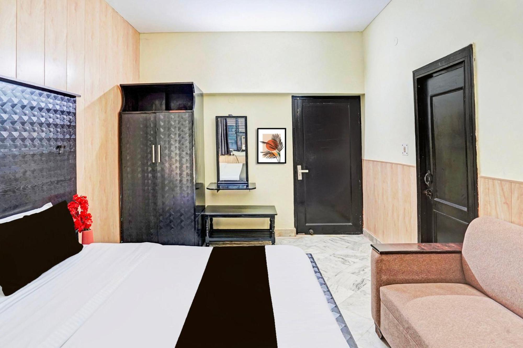 Super Collection O Mathura Near Railway Station מראה חיצוני תמונה